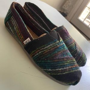 Toms Slip Ons